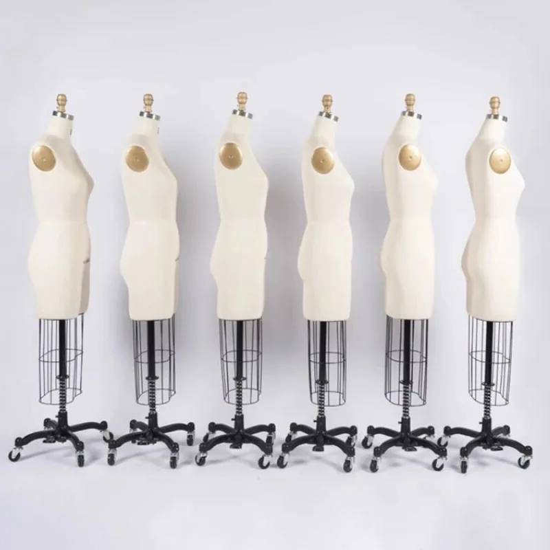 The Wedding Supply Store - Support de fournitures tridimensionnelles, corps de